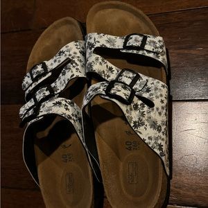 Floral Betula by Birkenstock Sandals Size 40